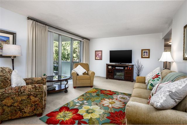 1717 NW 23RD AVENUE 2E, Gainesville, FL 32605