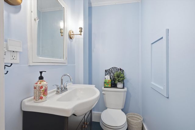 20 Stark Hwy S, Dunbarton, NH 03046