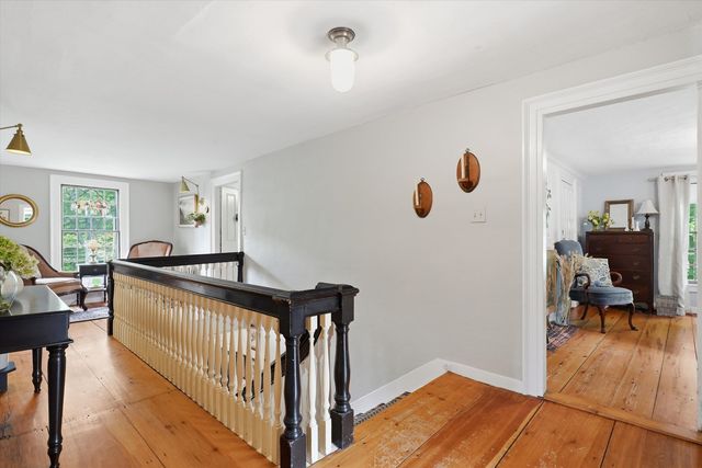 20 Stark Hwy S, Dunbarton, NH 03046