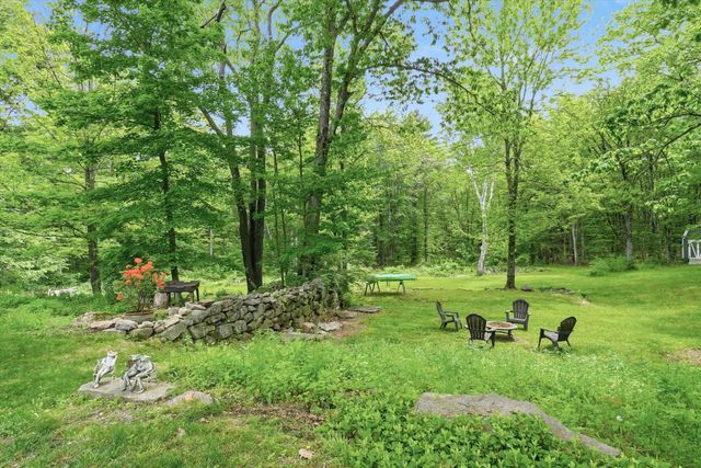 20 Stark Hwy S, Dunbarton, NH 03046