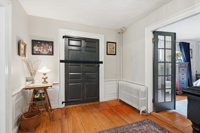 20 Stark Hwy S, Dunbarton, NH 03046