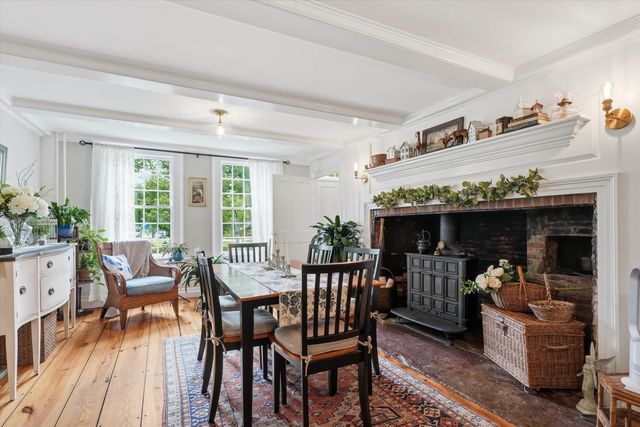 20 Stark Hwy S, Dunbarton, NH 03046