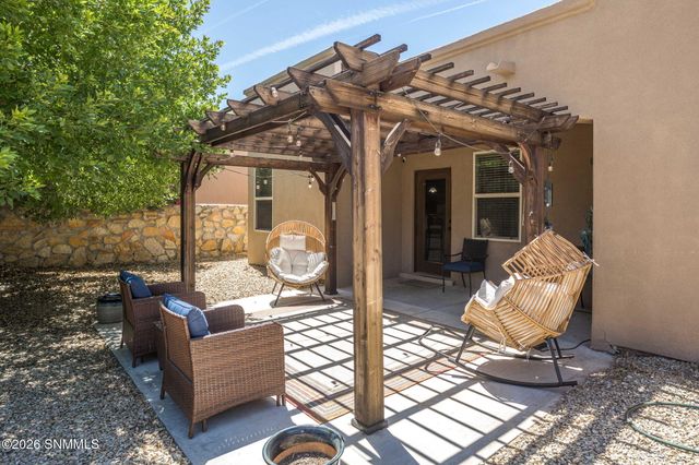 4026 Bravia Dove Loop, Las Cruces, NM 88001