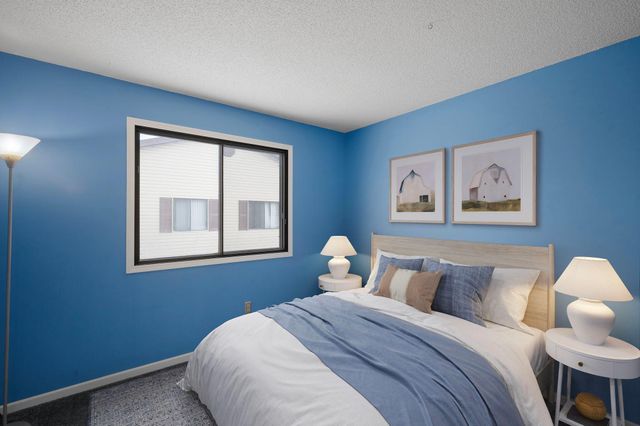 6608 83 Circle N, Brooklyn Park, MN 55445