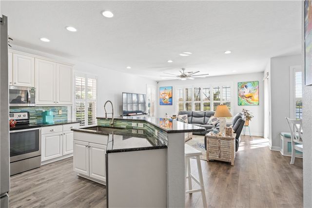 1920 Grey Falcon Circle SW, Vero Beach, FL 32962