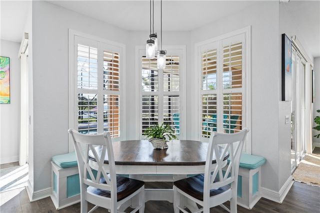 1920 Grey Falcon Circle SW, Vero Beach, FL 32962