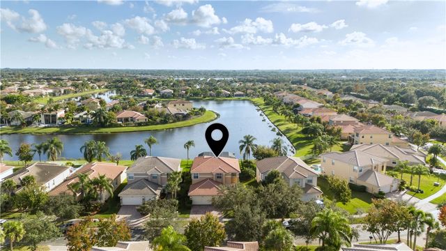 1920 Grey Falcon Circle SW, Vero Beach, FL 32962