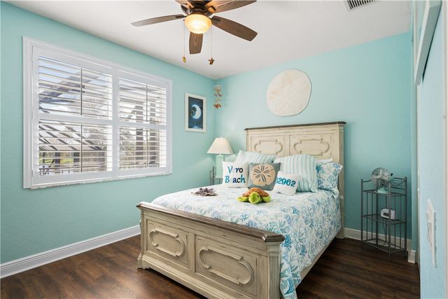 1920 Grey Falcon Circle SW, Vero Beach, FL 32962