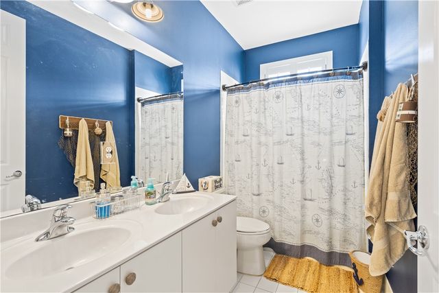 1920 Grey Falcon Circle SW, Vero Beach, FL 32962