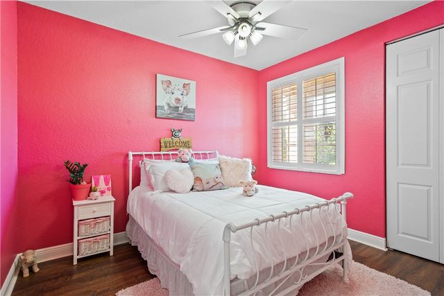 1920 Grey Falcon Circle SW, Vero Beach, FL 32962