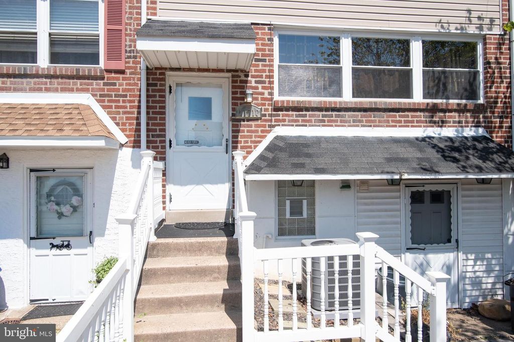 11710 CORRY RD, Philadelphia, PA 19154