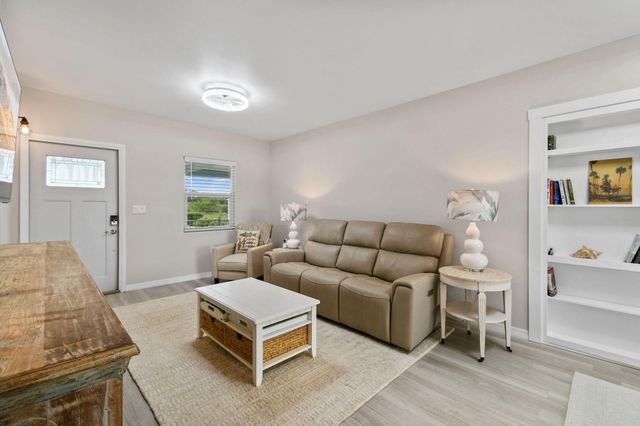 13840 SE 143rd Avenue, Okeechobee, FL 34974