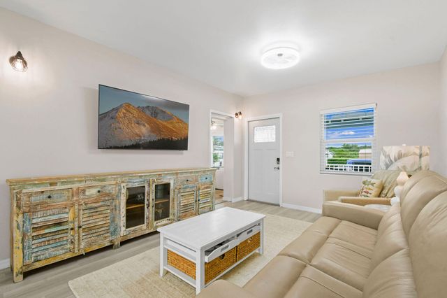 13840 SE 143rd Avenue, Okeechobee, FL 34974