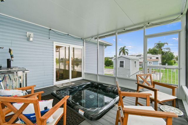 13840 SE 143rd Avenue, Okeechobee, FL 34974