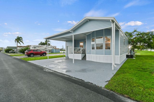 13840 SE 143rd Avenue, Okeechobee, FL 34974