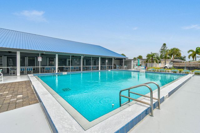 13840 SE 143rd Avenue, Okeechobee, FL 34974