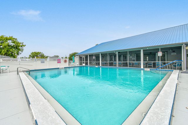 13840 SE 143rd Avenue, Okeechobee, FL 34974