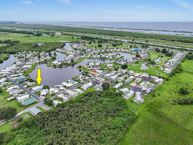 13840 SE 143rd Avenue, Okeechobee, FL 34974