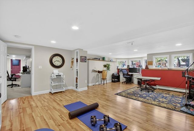 30 Winslow St, Concord, MA 01742