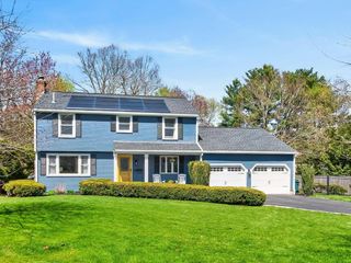30 Winslow St, Concord, MA 01742