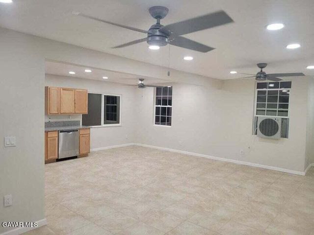 8313 Quezon Avenue, California City, CA 93505