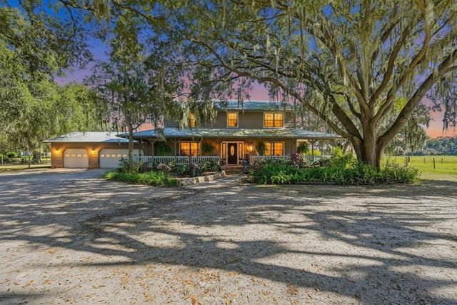 2911 WALKER ROAD, Lakeland, FL 33810