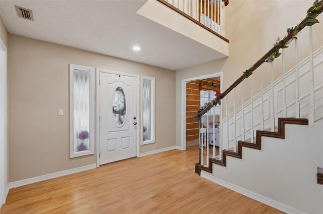 2911 WALKER ROAD, Lakeland, FL 33810