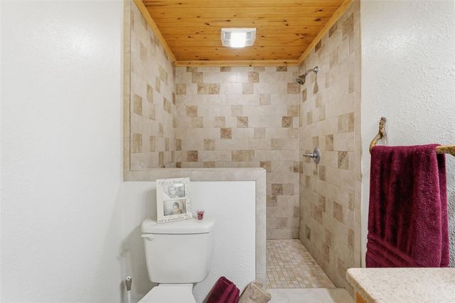 2911 WALKER ROAD, Lakeland, FL 33810