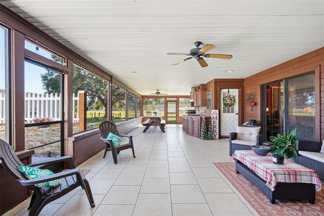 2911 WALKER ROAD, Lakeland, FL 33810