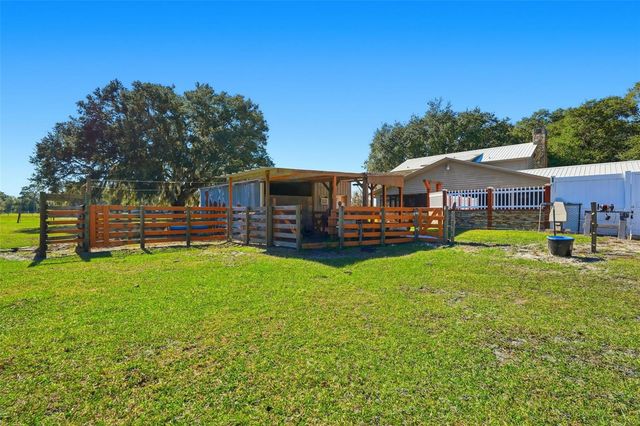 2911 WALKER ROAD, Lakeland, FL 33810