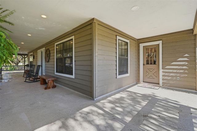 2911 WALKER ROAD, Lakeland, FL 33810