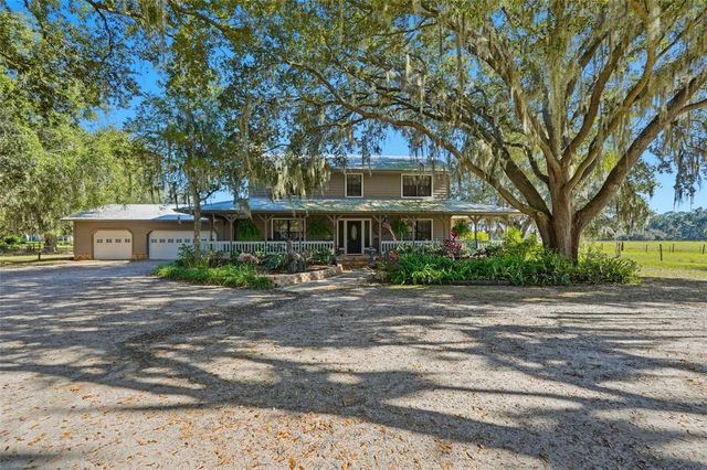 2911 WALKER ROAD, Lakeland, FL 33810