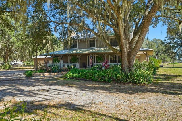 2911 WALKER ROAD, Lakeland, FL 33810