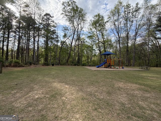 212 Seasons Parkway, Norcross, GA 30093