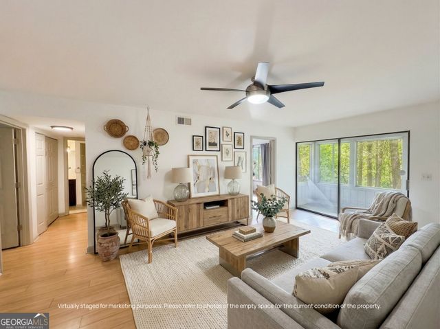 212 Seasons Parkway, Norcross, GA 30093