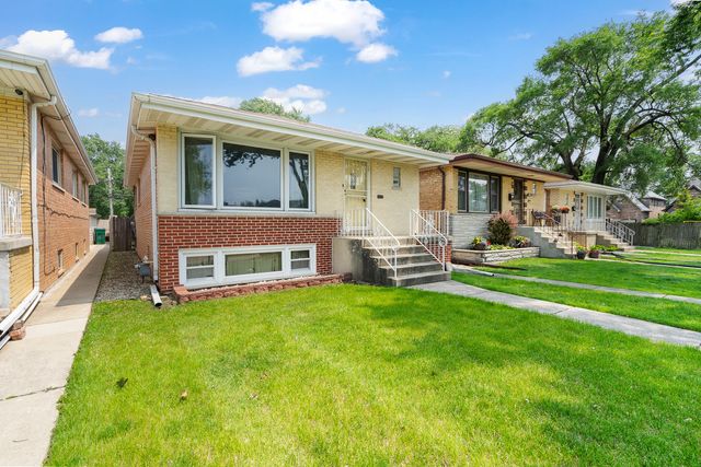 8031 Natchez Avenue, Burbank, IL 60459