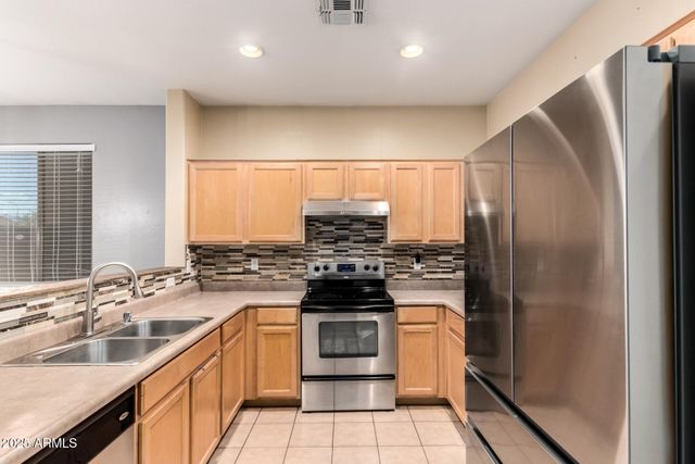 7017 W IRWIN Avenue, Laveen, AZ 85339