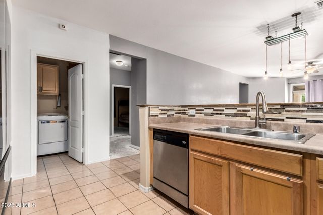 7017 W IRWIN Avenue, Laveen, AZ 85339