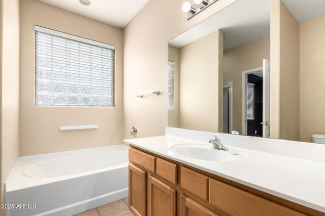 7017 W IRWIN Avenue, Laveen, AZ 85339