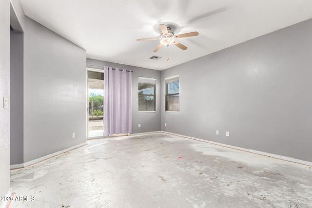 7017 W IRWIN Avenue, Laveen, AZ 85339