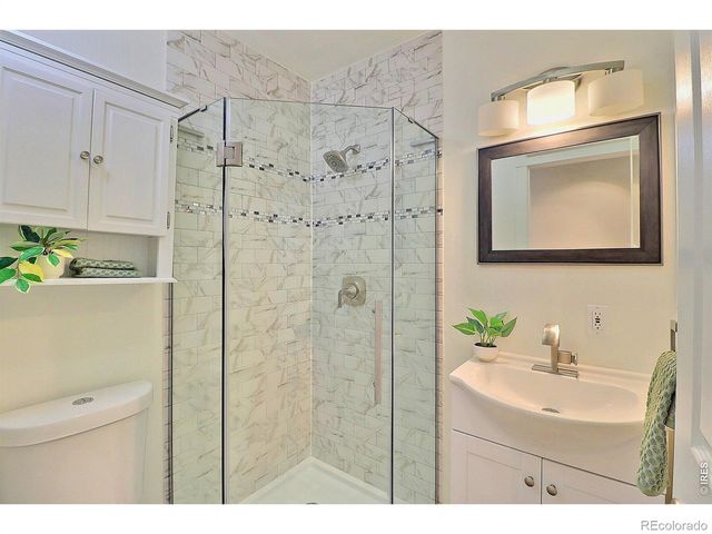 1932 21st Ave Ct, Greeley, CO 80631