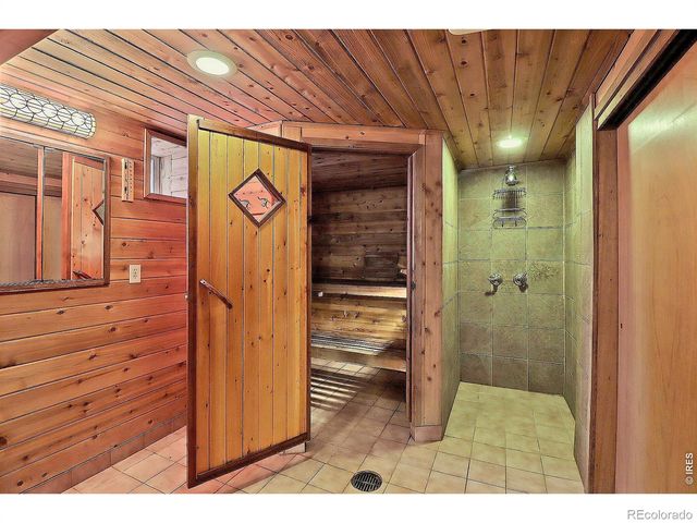 1932 21st Ave Ct, Greeley, CO 80631