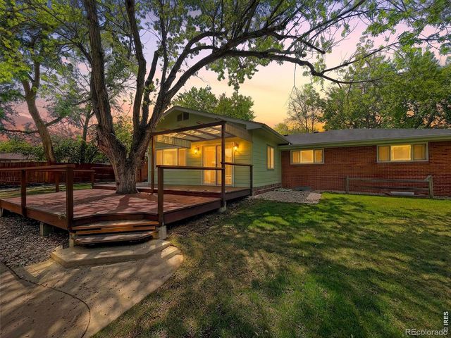 1932 21st Ave Ct, Greeley, CO 80631