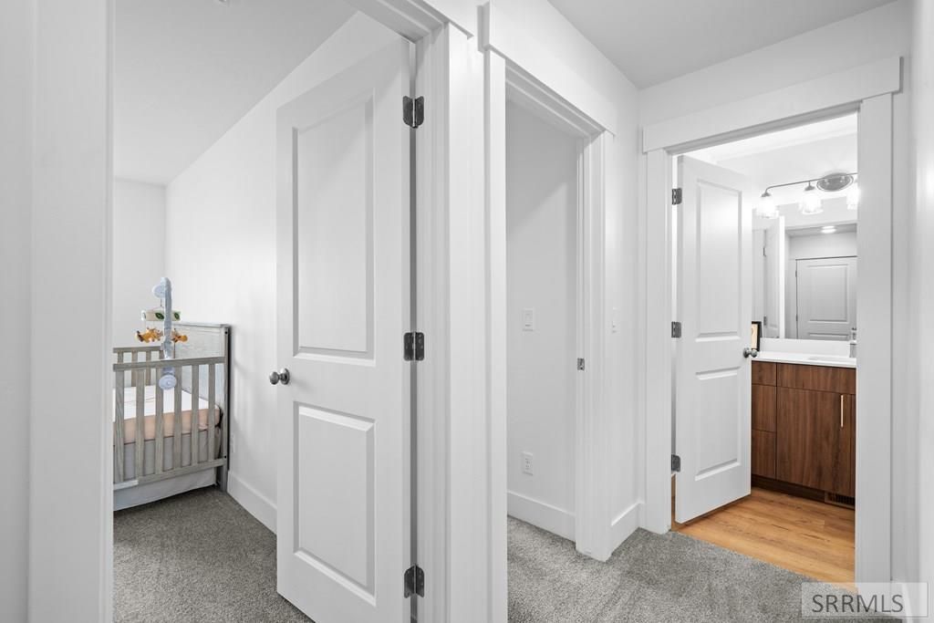 Image 17 of property listing at 651 S 2400 W # 14102, Rexburg, ID 83440