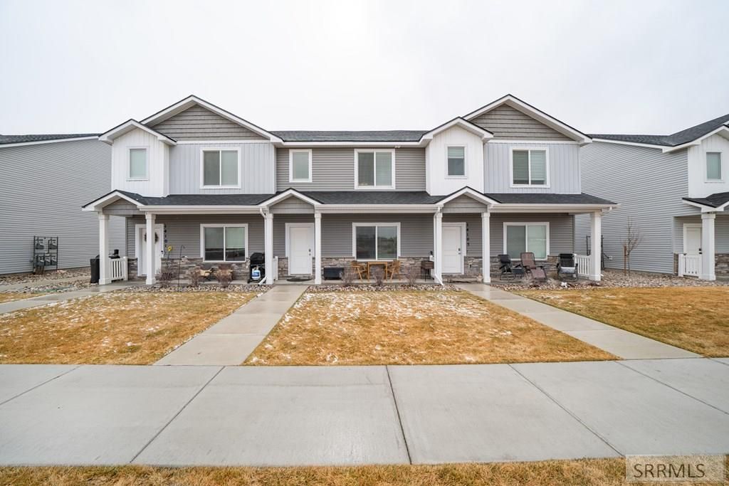 Image 2 of property listing at 651 S 2400 W # 14102, Rexburg, ID 83440