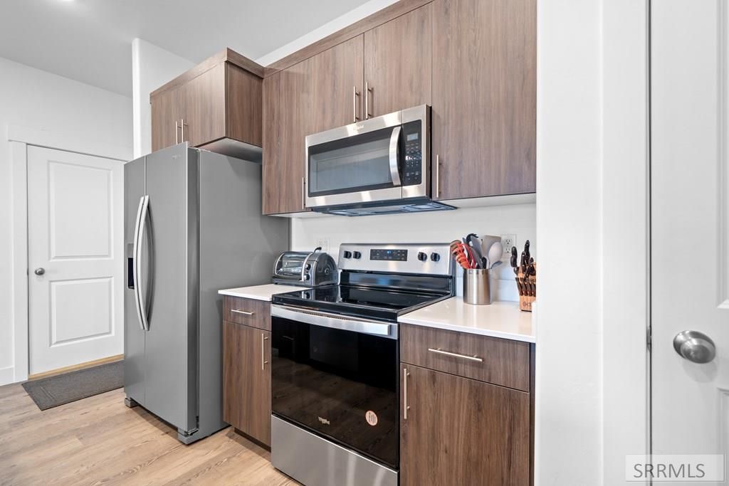 Image 8 of property listing at 651 S 2400 W # 14102, Rexburg, ID 83440