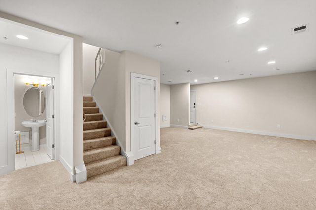 9625 MILESTONE WAY, College Park, MD 20740