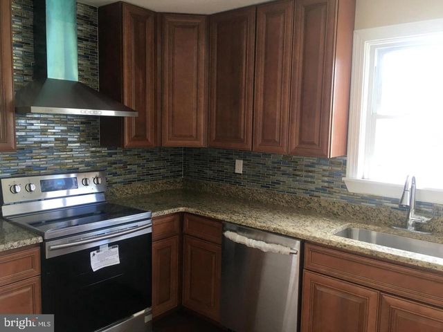 68 RAY ST, Newark, DE 19711