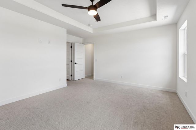 10911 N 161 Avenue, Bennington, NE 68007
