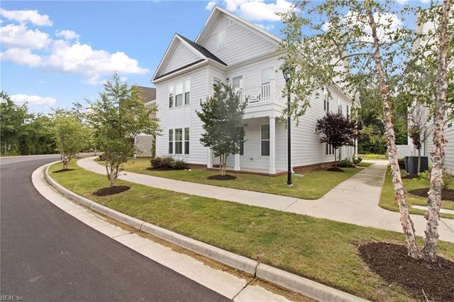 125 Mainsail LOOP, Yorktown, VA 23693